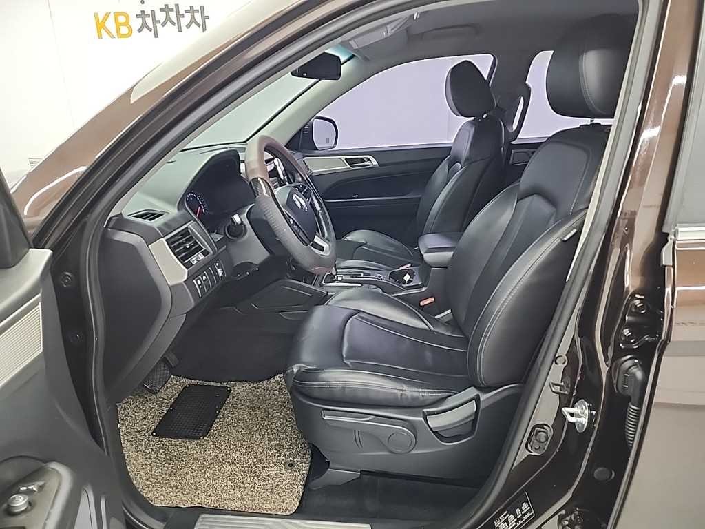 KG모빌리티(쌍용) 렉스턴 렉스턴 스포츠 4WD 디젤 2.2 어드벤처 이미지 11