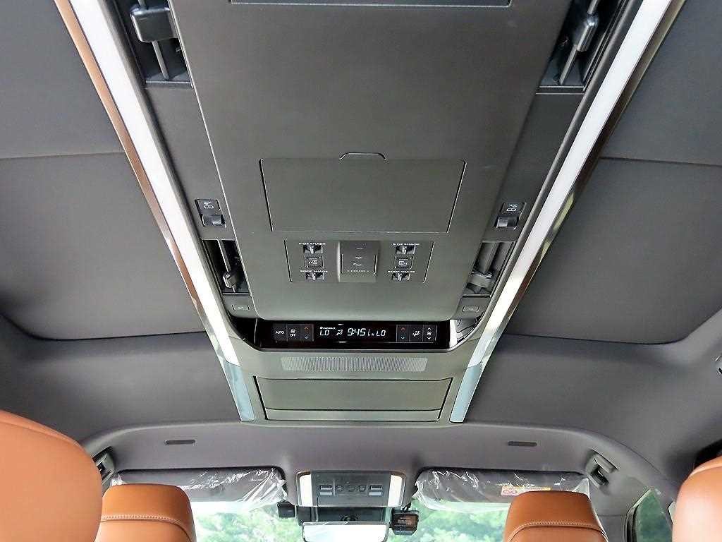 토요타 알파드 알파드 4세대 2.5 HEV AWD 이미지 15
