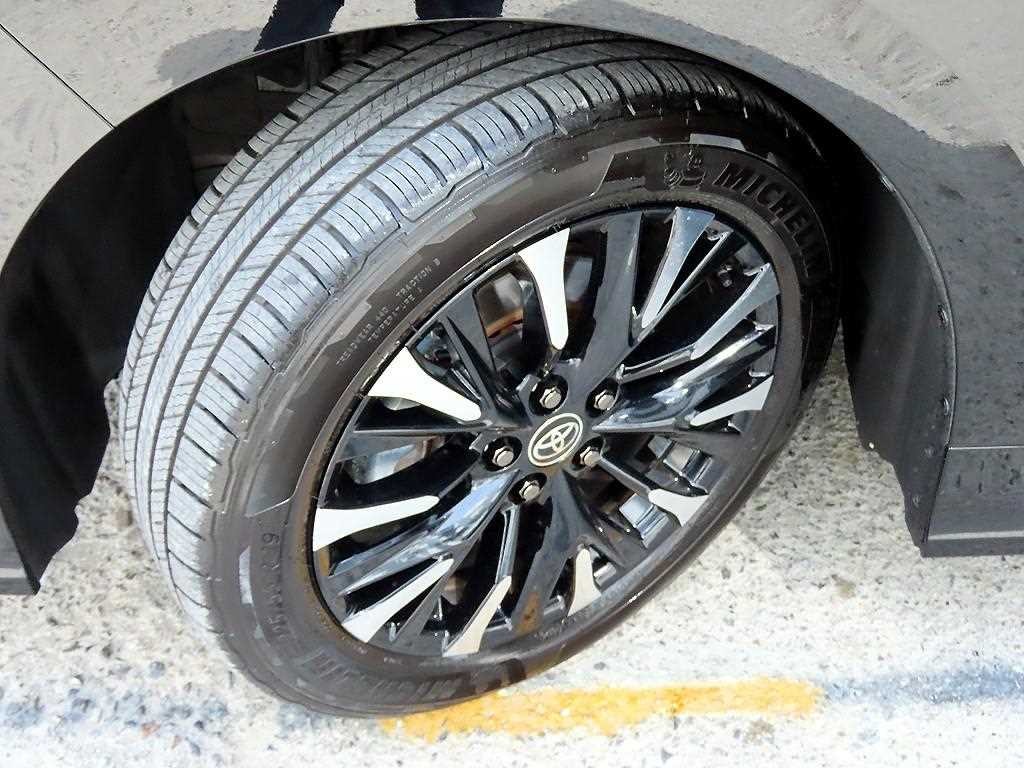 토요타 알파드 알파드 4세대 2.5 HEV AWD 이미지 20