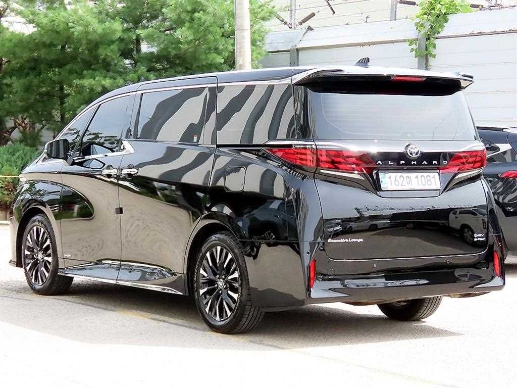 토요타 알파드 알파드 4세대 2.5 HEV AWD 이미지 3