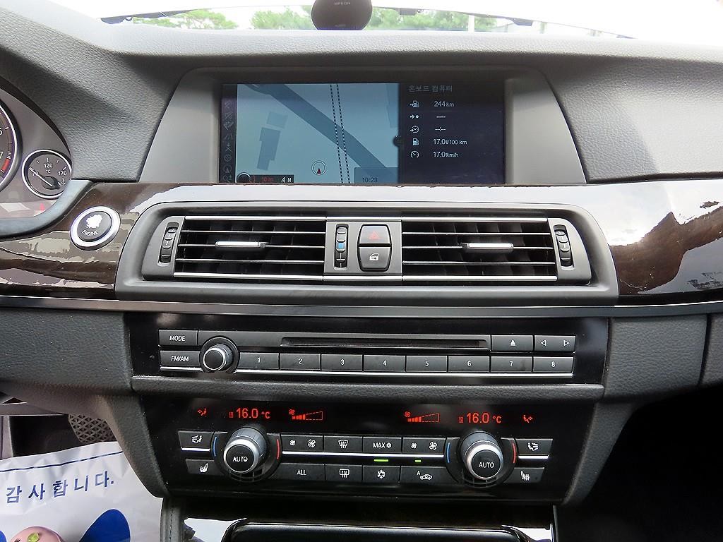 BMW 5시리즈 5시리즈 (F10) 528i 이미지 13