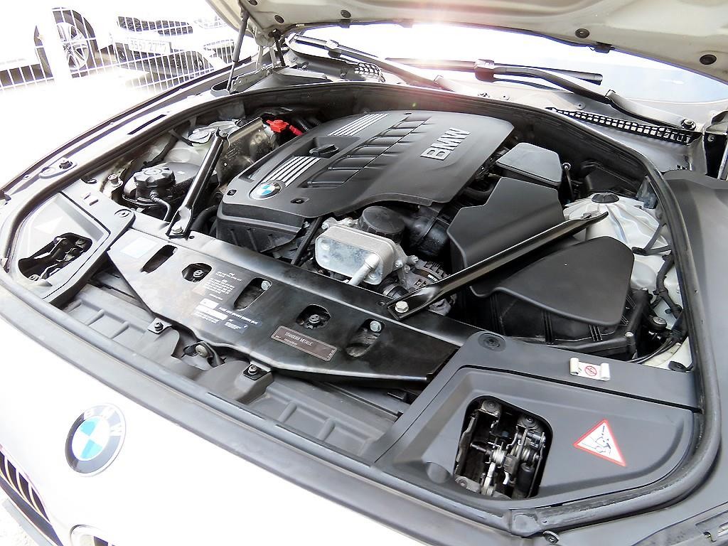 BMW 5시리즈 5시리즈 (F10) 528i 이미지 19