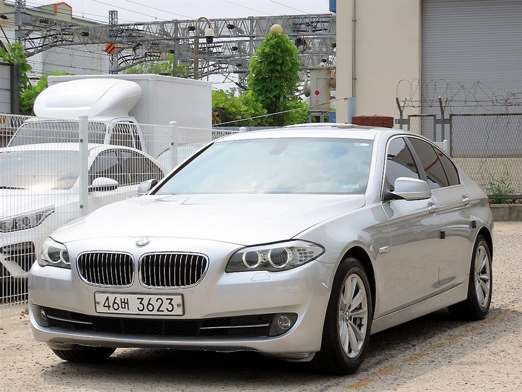 BMW 5시리즈 5시리즈 (F10) 528i 이미지 2
