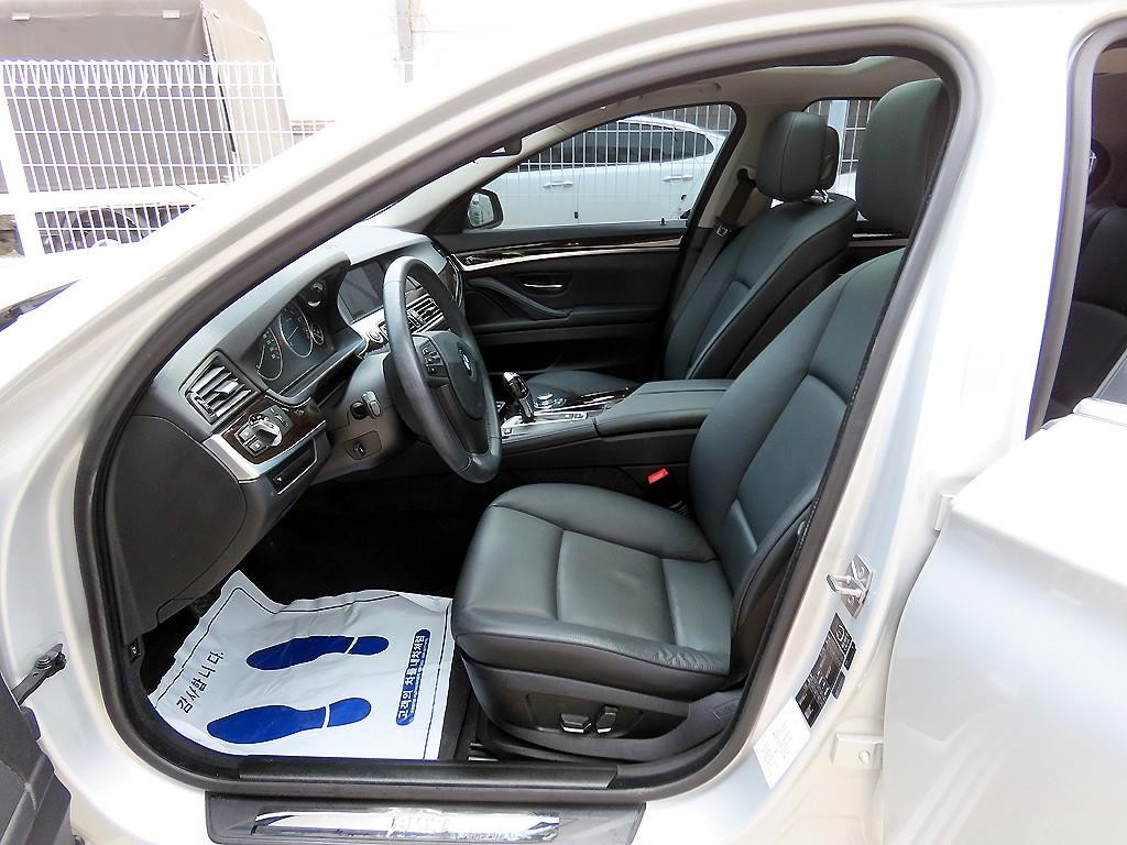 BMW 5시리즈 5시리즈 (F10) 528i 이미지 5
