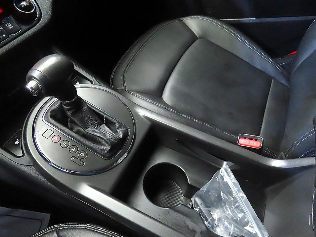 기아 스포티지 스포티지 R 2WD TLX 최고급형 이미지 12