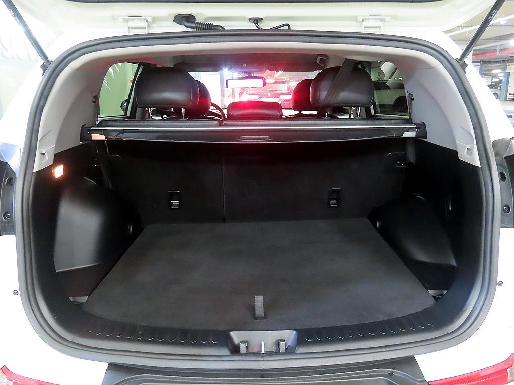 기아 스포티지 스포티지 R 2WD TLX 최고급형 이미지 18