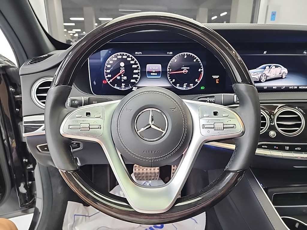 벤츠 S 클래스 S클래스-W222 S 350 d 4MATIC AMG Line 이미지 9