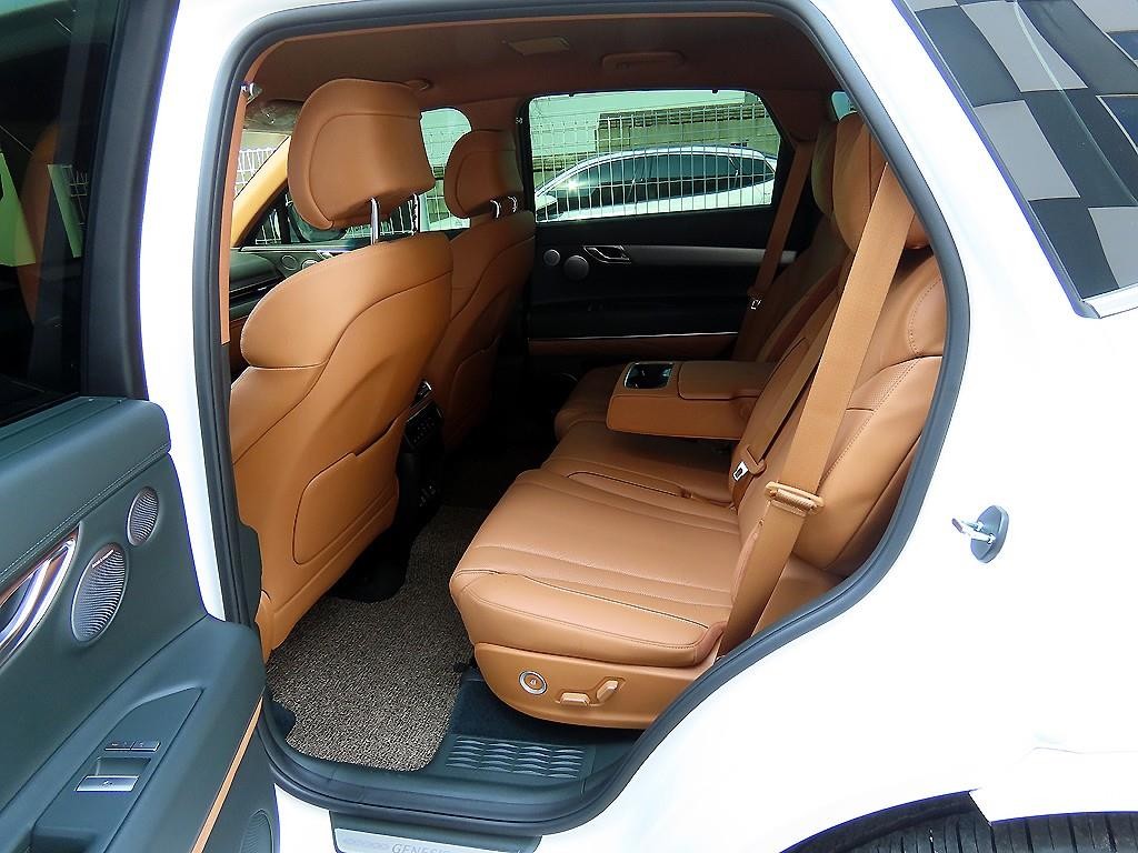 제네시스 GV80 가솔린 2.5T AWD 이미지 6