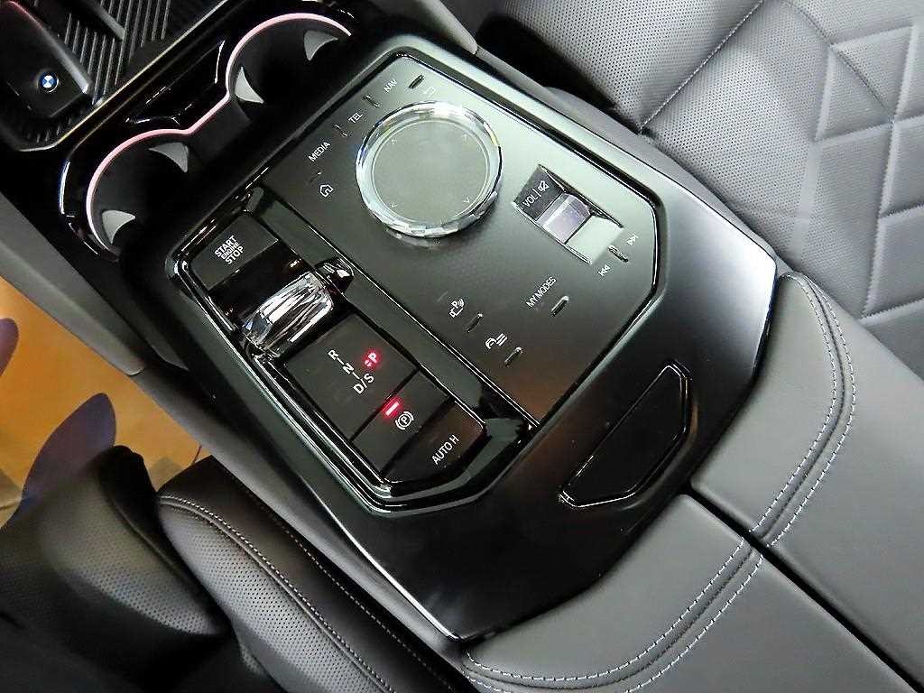 BMW 5시리즈 5시리즈 (G60) 530i xDrive M 스포츠 프로 스페셜 에디션 이미지 10