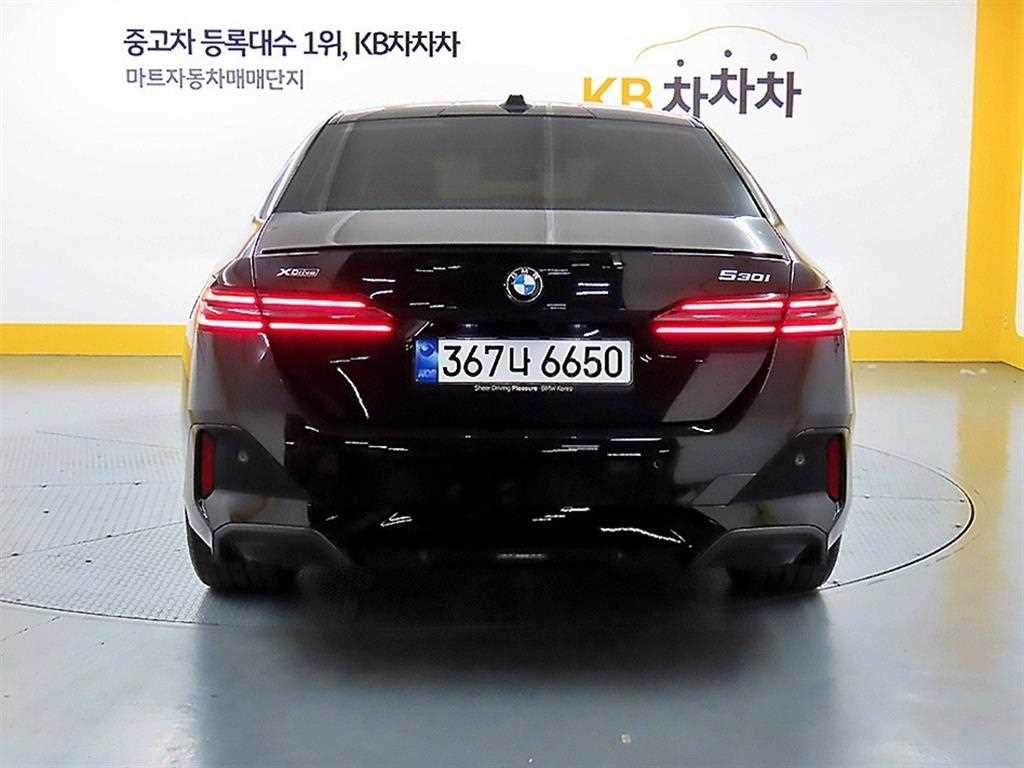 BMW 5시리즈 5시리즈 (G60) 530i xDrive M 스포츠 프로 스페셜 에디션 이미지 4