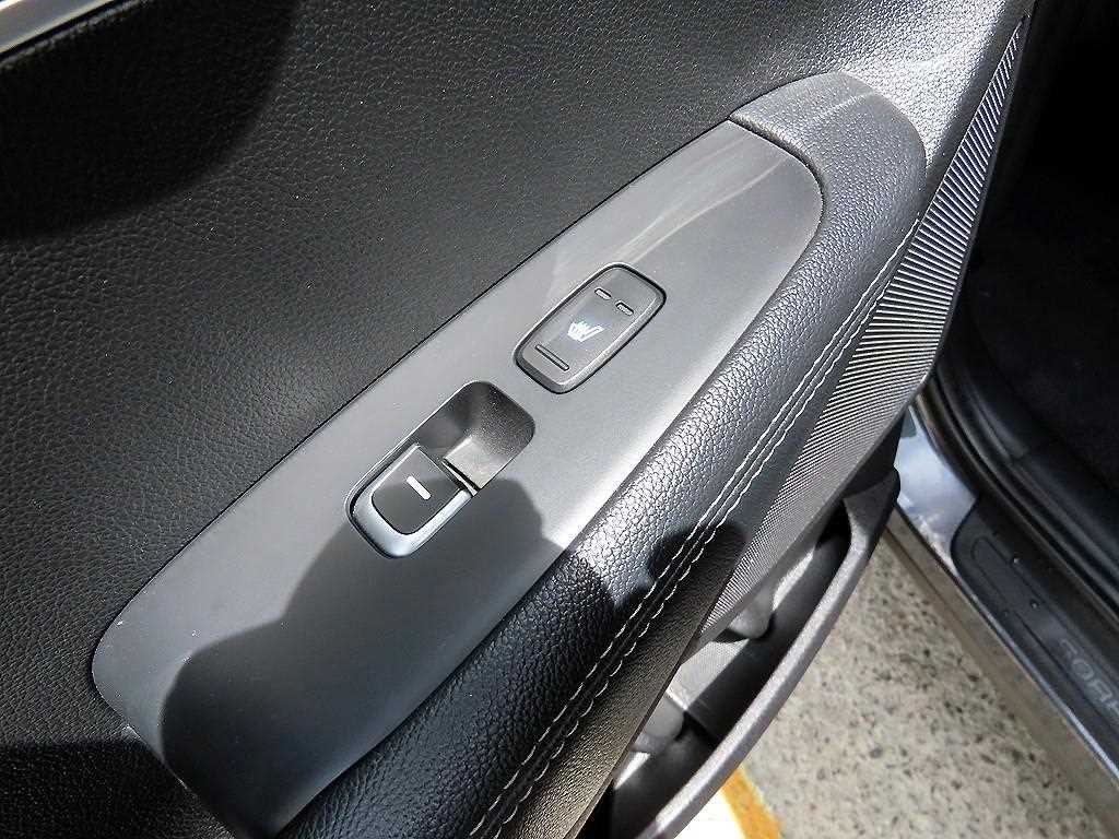 기아 쏘렌토 더 뉴 쏘렌토 디젤 2.0 4WD 프레스티지 이미지 17