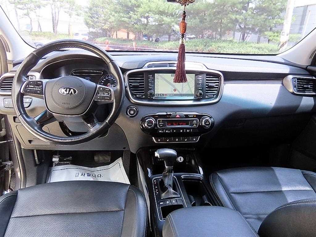 기아 쏘렌토 더 뉴 쏘렌토 디젤 2.0 4WD 프레스티지 이미지 7