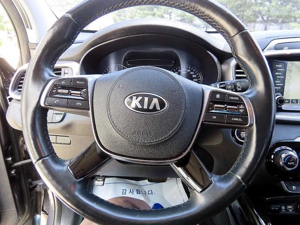 기아 쏘렌토 더 뉴 쏘렌토 디젤 2.0 4WD 프레스티지 이미지 8