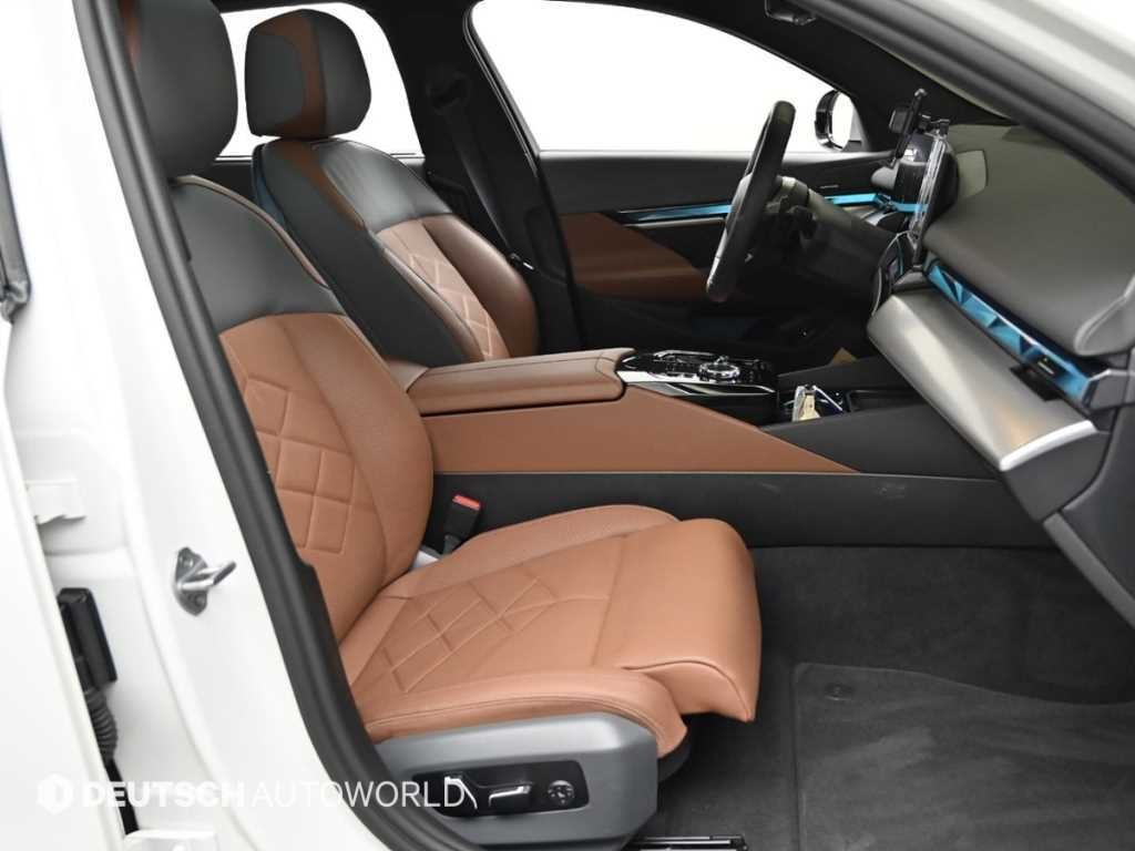 BMW 5시리즈 5시리즈 (G60) 530i xDrive M 스포츠 이미지 10