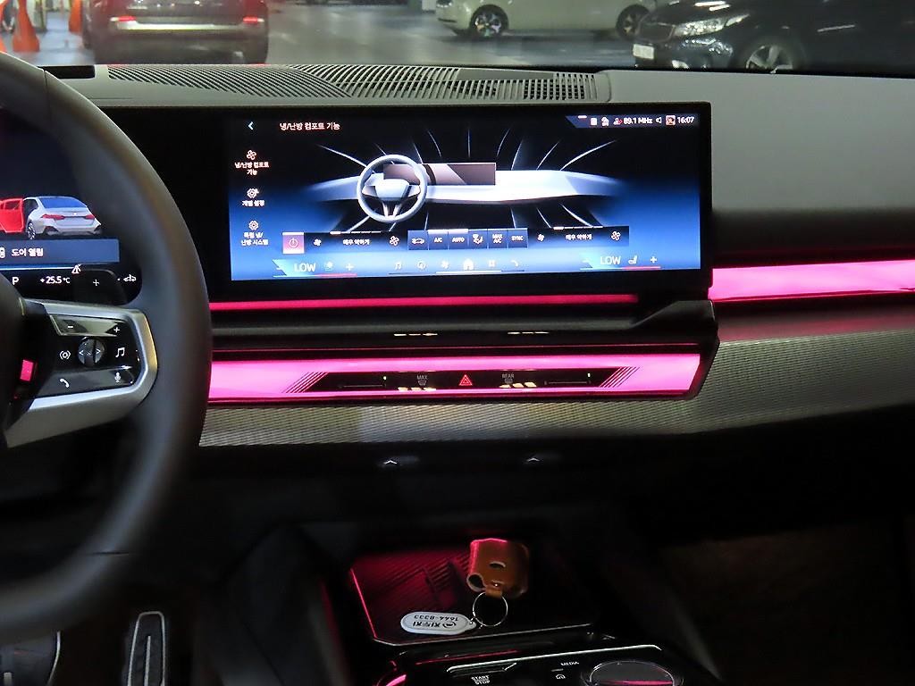 BMW 5시리즈 5시리즈 (G60) 520i 스페셜 에디션 이미지 11