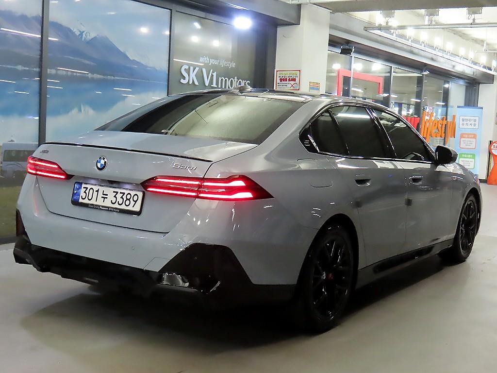 BMW 5시리즈 5시리즈 (G60) 520i 스페셜 에디션 이미지 4