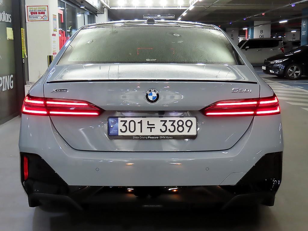 BMW 5시리즈 5시리즈 (G60) 520i 스페셜 에디션 이미지 5