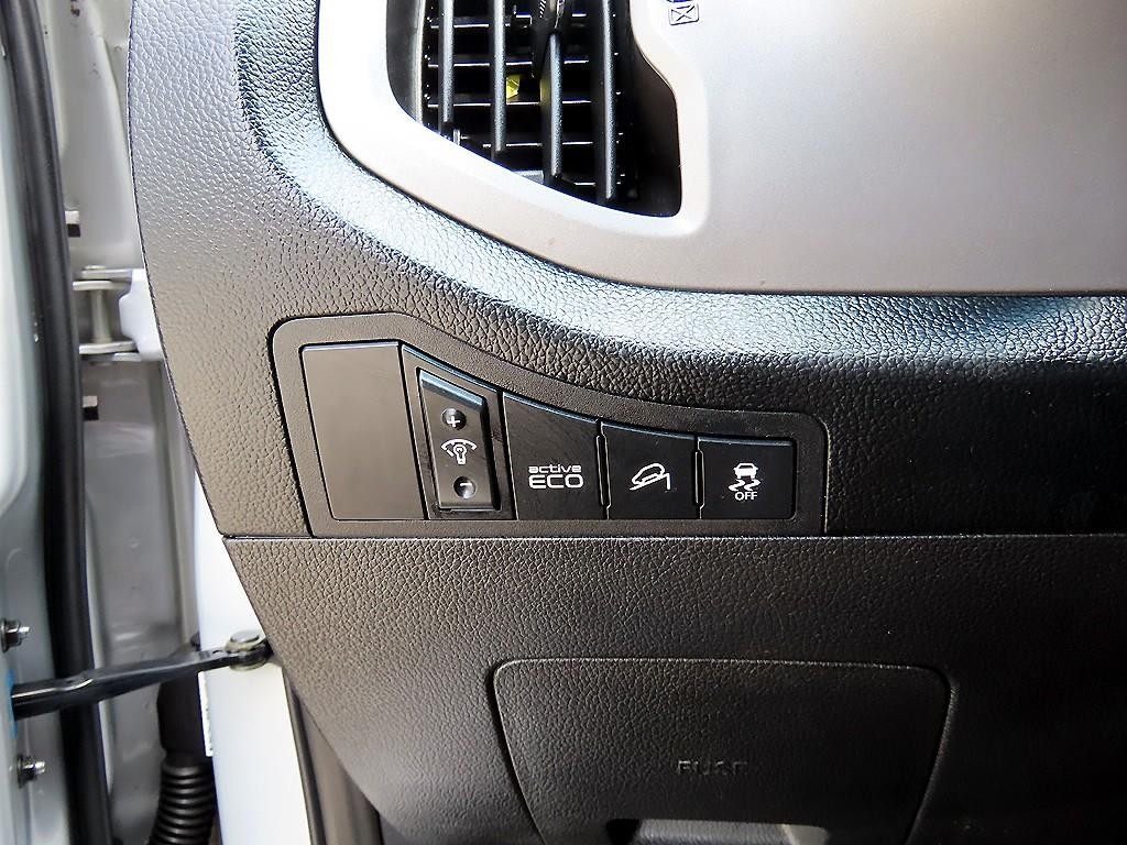 기아 스포티지 더 뉴 스포티지 R 가솔린 2WD 2.0 T-GDI 럭셔리 이미지 12