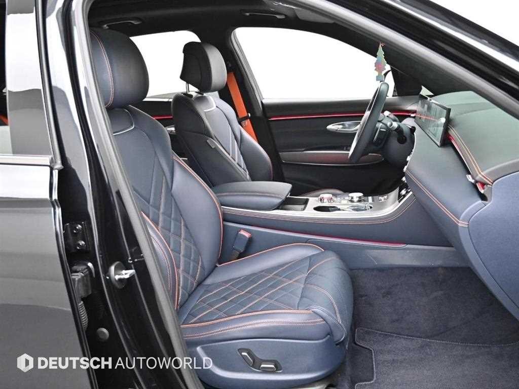 제네시스 GV70 2.5T 가솔린 AWD 스포츠 이미지 11