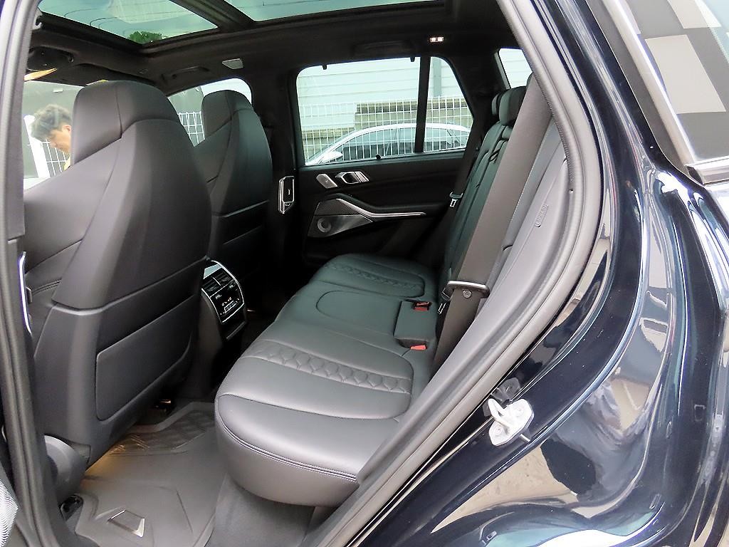 BMW X5M X5M (F95) 4.4 이미지 6