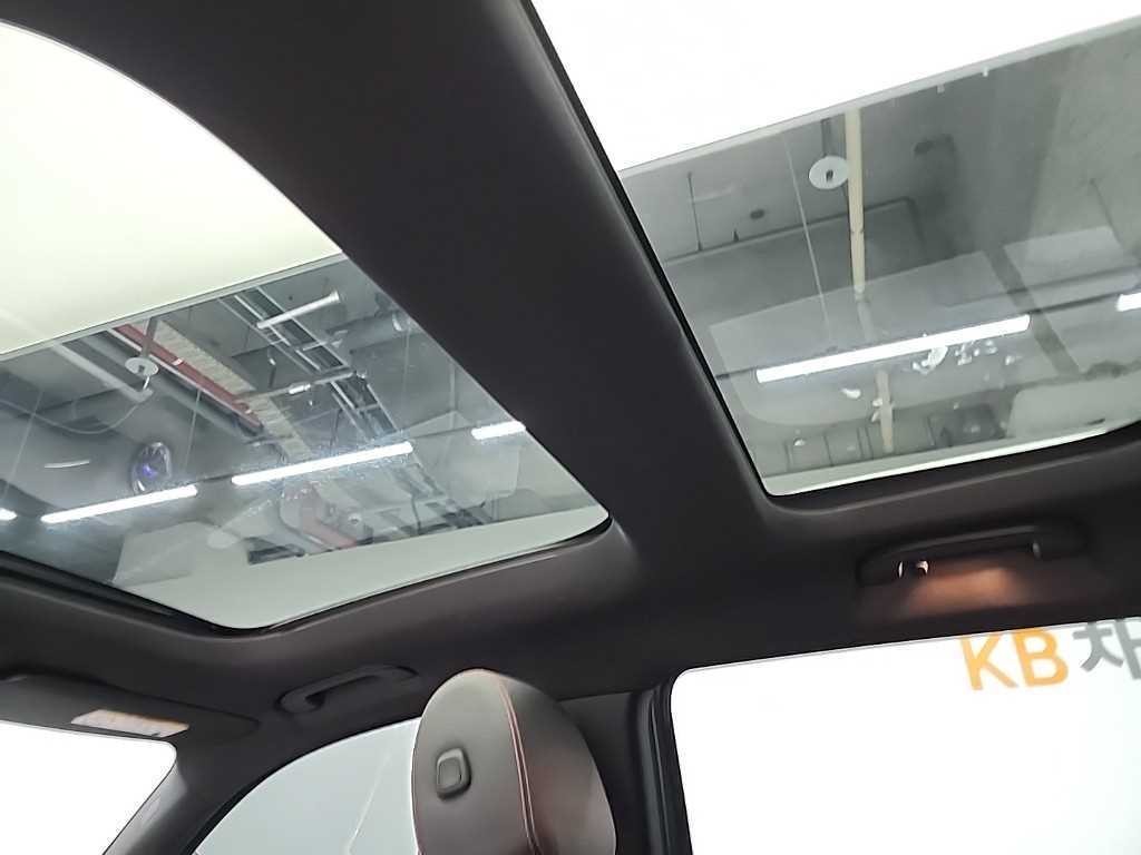 벤츠 GLB 클래스 GLB클래스 X247 AMG GLB 35 4MATIC 이미지 14