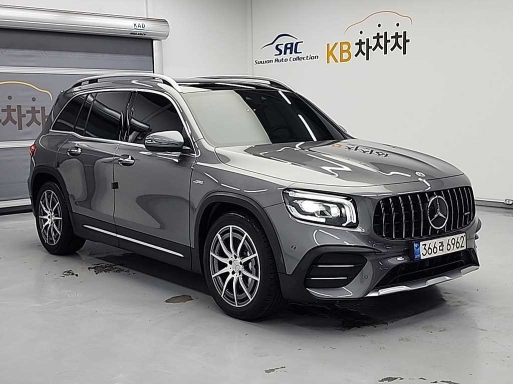 벤츠 GLB 클래스 GLB클래스 X247 AMG GLB 35 4MATIC 이미지 4