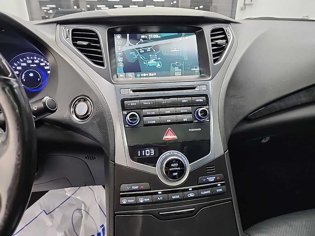 현대 그랜저 그랜저 HG HG220 PREMIUM 이미지 10