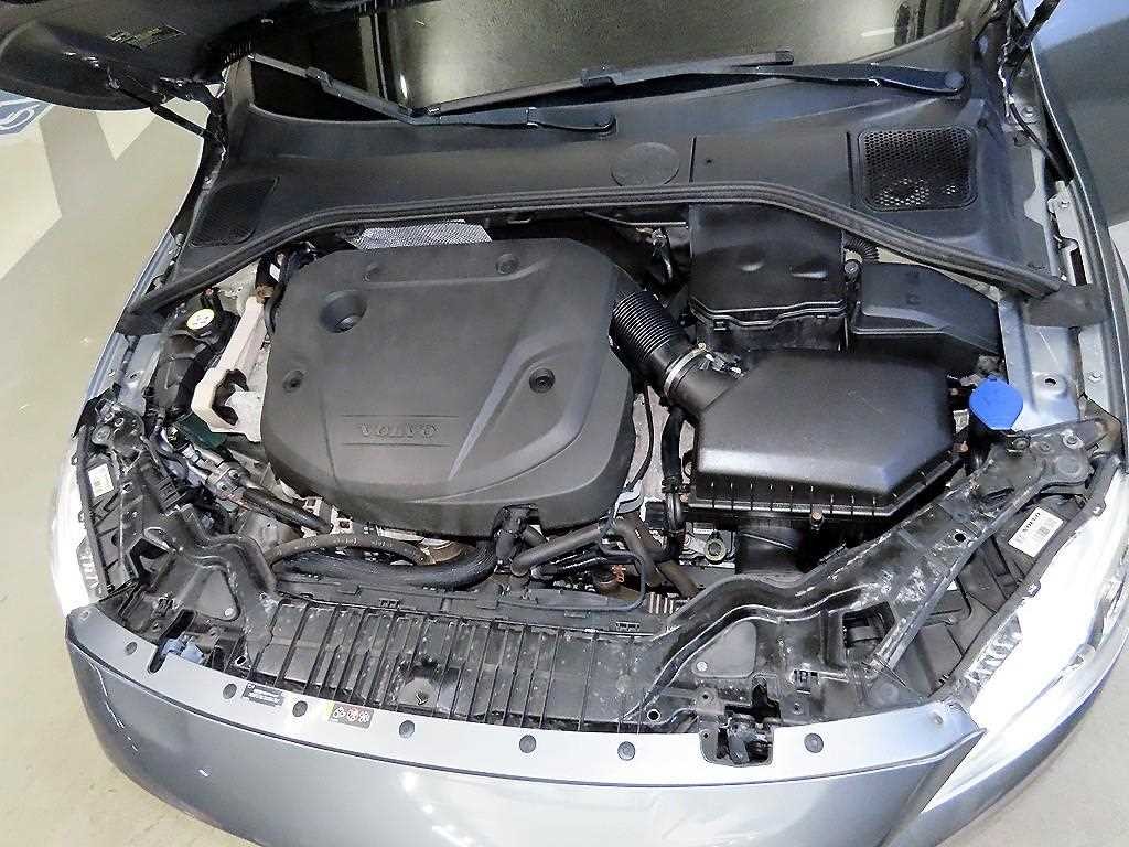 볼보 V60 V60 크로스컨트리 2.0 D4 이미지 19