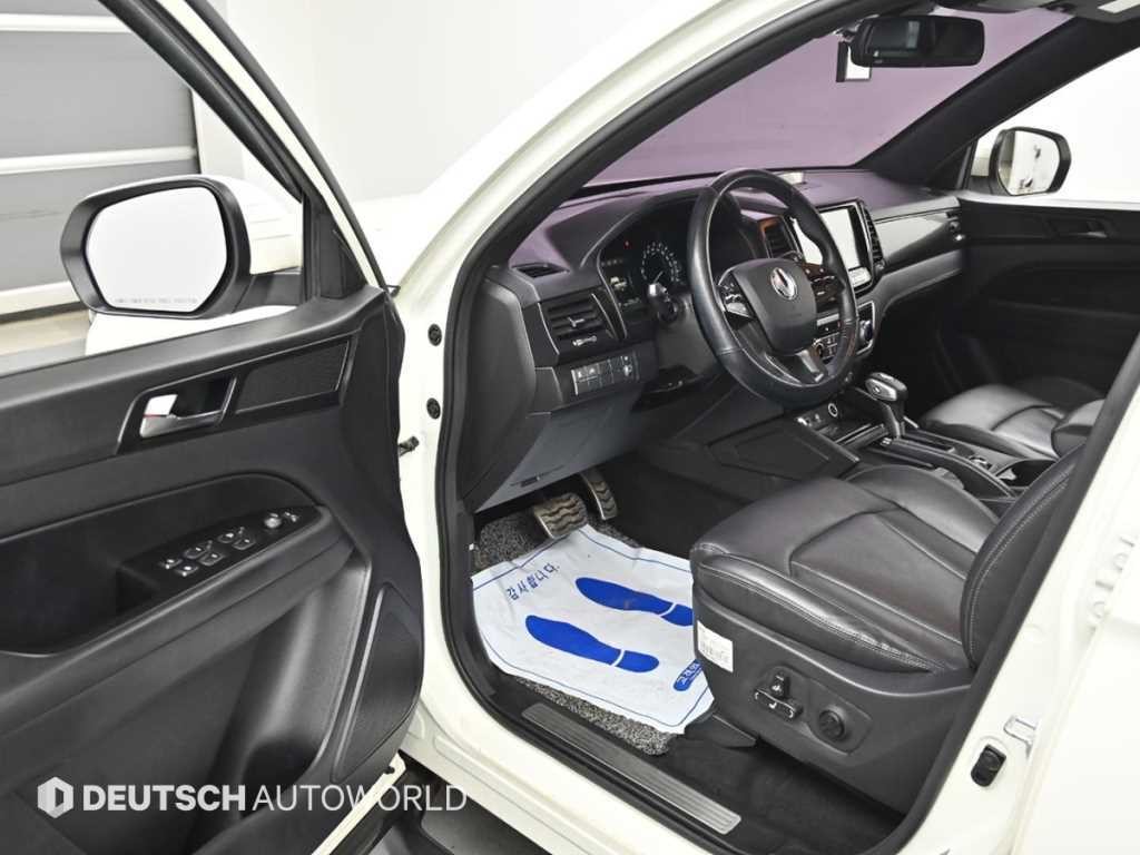 KG모빌리티(쌍용) 렉스턴 렉스턴 스포츠 칸 디젤 2.2 4WD 5링크 다이나믹 에디션 이미지 11