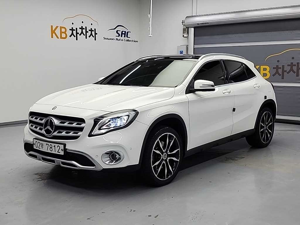 벤츠 GLA 클래스 GLA클래스 X156 GLA250 4MATIC 이미지 1