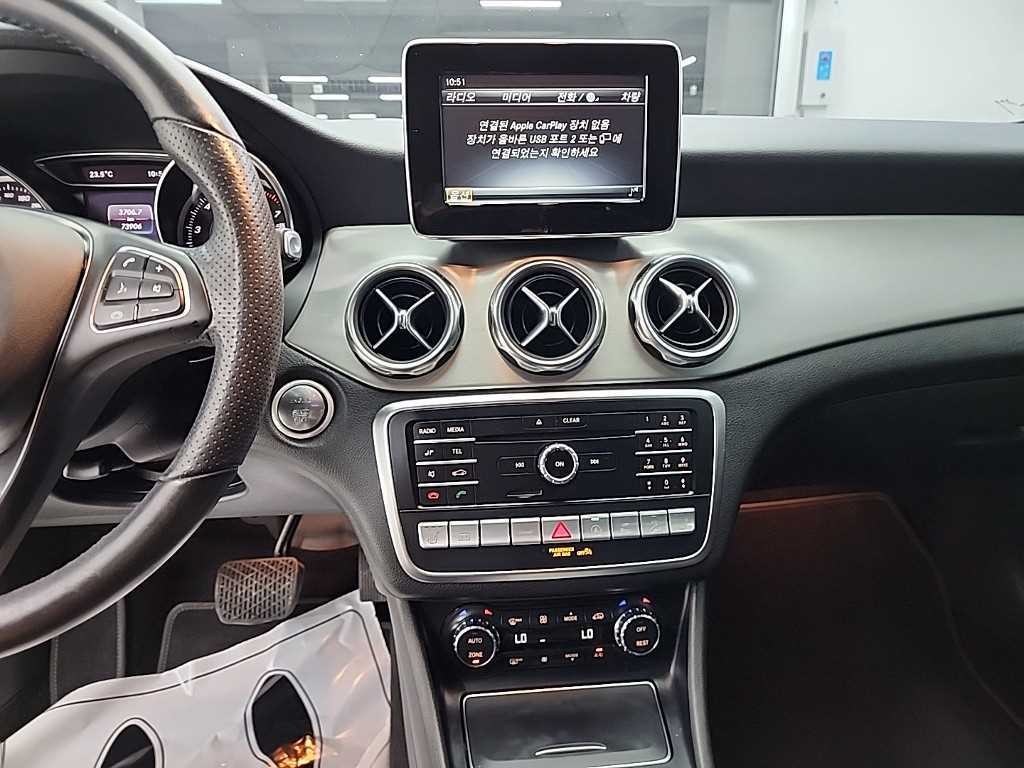 벤츠 GLA 클래스 GLA클래스 X156 GLA250 4MATIC 이미지 10