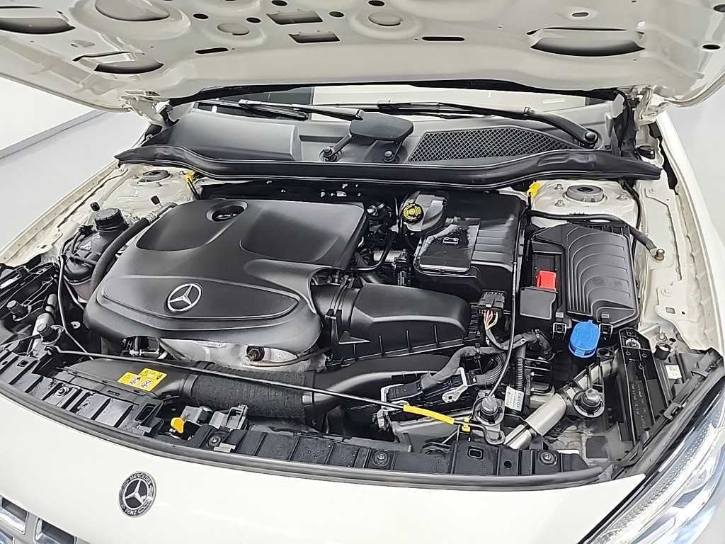 벤츠 GLA 클래스 GLA클래스 X156 GLA250 4MATIC 이미지 5