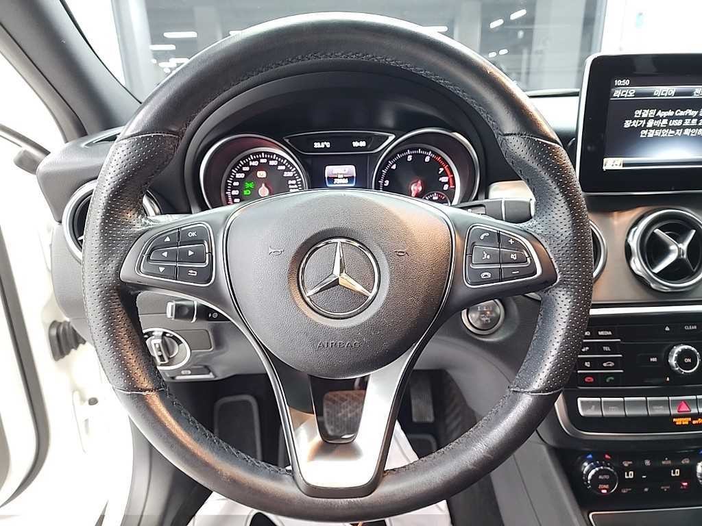 벤츠 GLA 클래스 GLA클래스 X156 GLA250 4MATIC 이미지 9