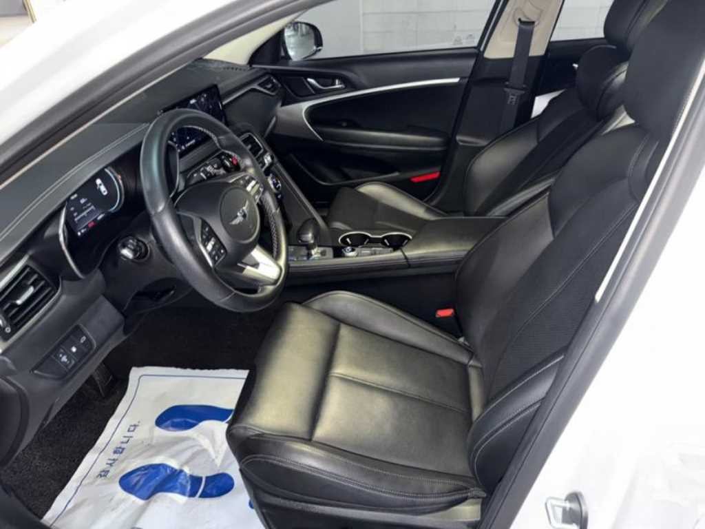 제네시스 G70 더 뉴 G70 가솔린 2.0T 2WD 이미지 7