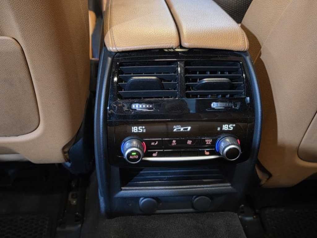 BMW 5시리즈 5시리즈 (G30) 520d xDrive M 스포츠 플러스 이미지 15