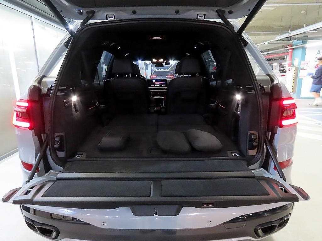 BMW X7 X7 (G07) M60i M스포츠 프로 이미지 16