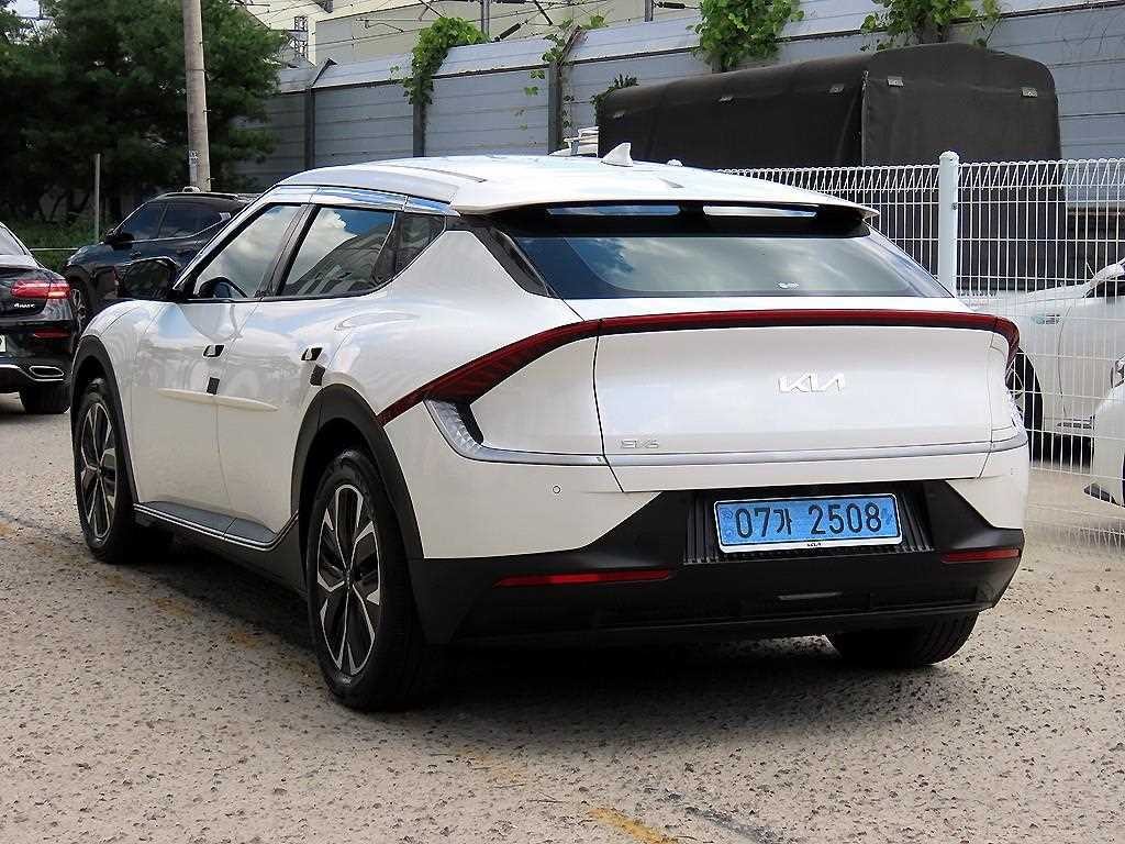 기아 EV6 롱레인지 에어 이미지 3