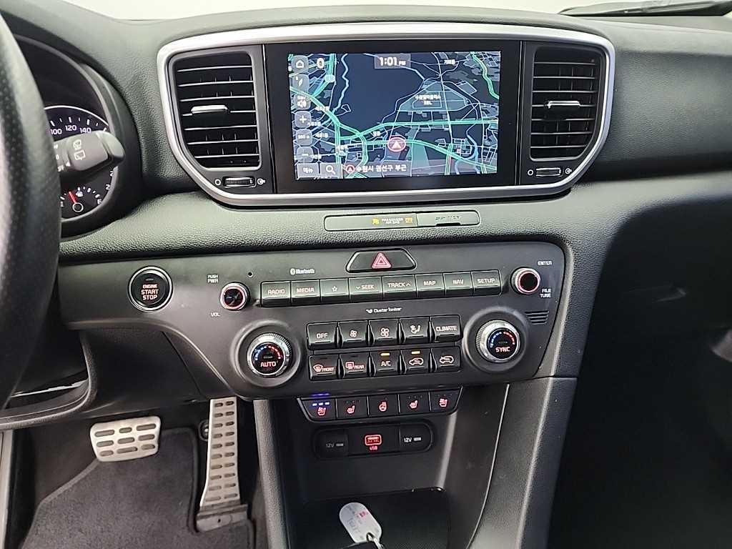 기아 스포티지 스포티지 더 볼드 1.6 디젤 2WD 프레스티지 이미지 10