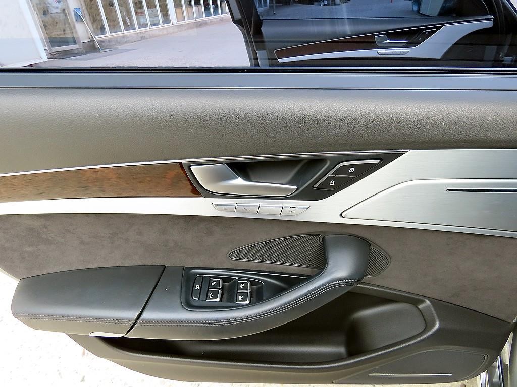 아우디 A8 뉴A8 4.0 TFSI 콰트로 LWB 이미지 14