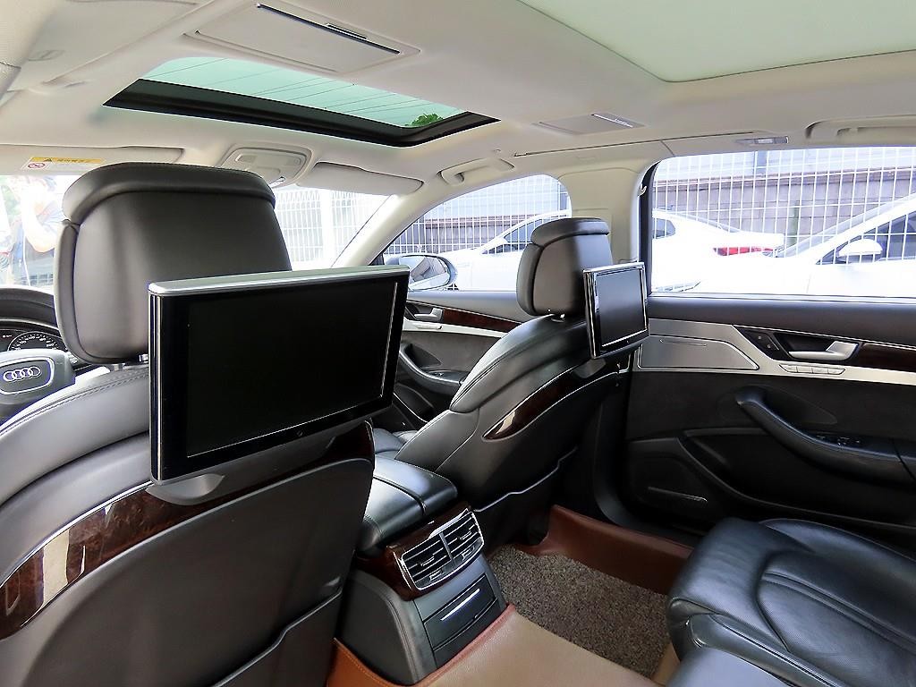 아우디 A8 뉴A8 4.0 TFSI 콰트로 LWB 이미지 15