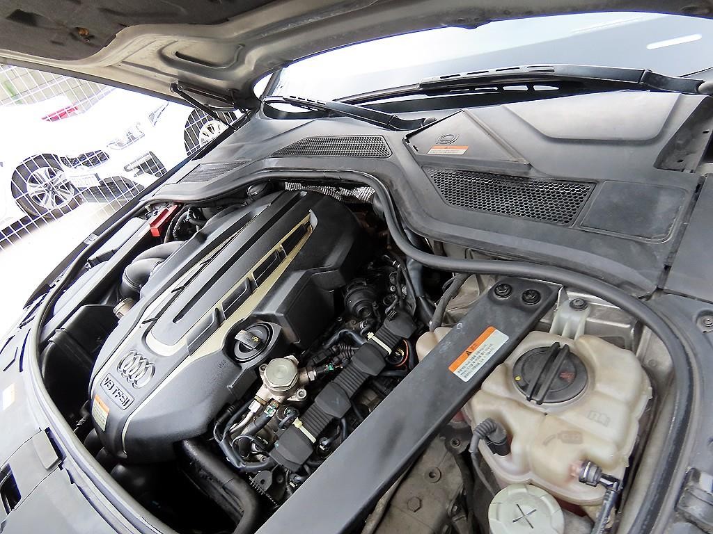 아우디 A8 뉴A8 4.0 TFSI 콰트로 LWB 이미지 19