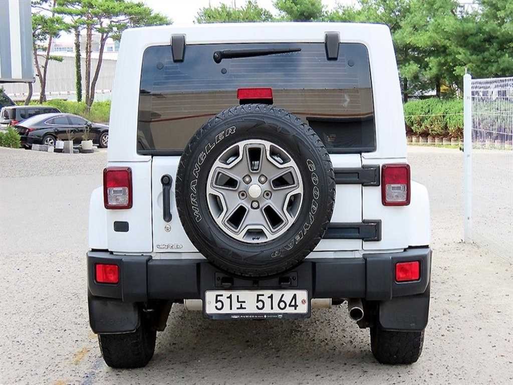 지프 랭글러 2.8 사하라 4DR 이미지 4