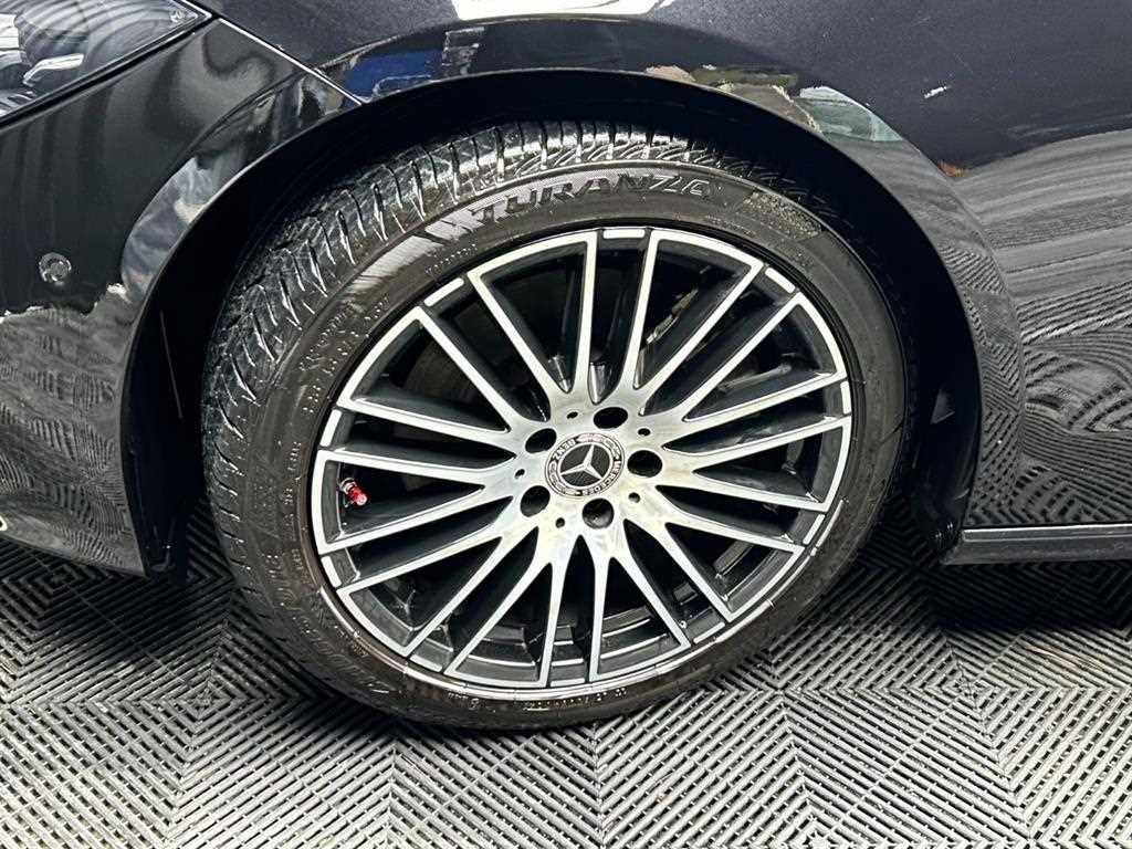 벤츠 C 클래스 C클래스 W206 C300 4MATIC 아방가르드 이미지 18