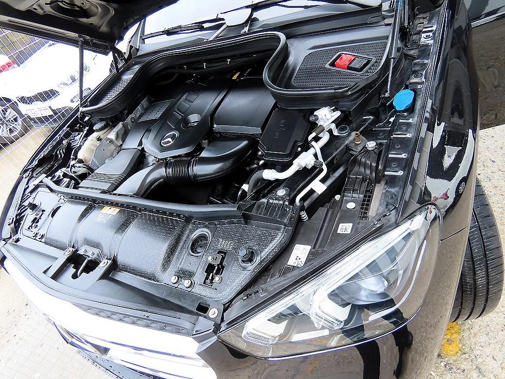 벤츠 GLE 클래스 GLE 클래스 W167 GLE 300d 4MATIC 이미지 19