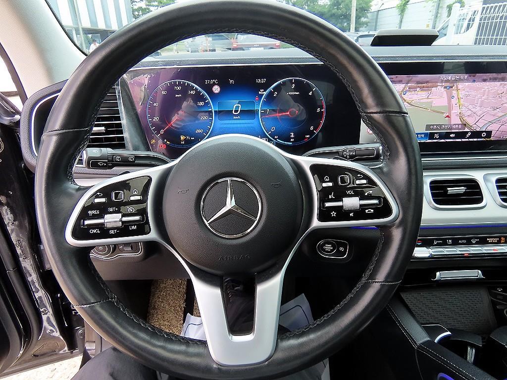 벤츠 GLE 클래스 GLE 클래스 W167 GLE 300d 4MATIC 이미지 8