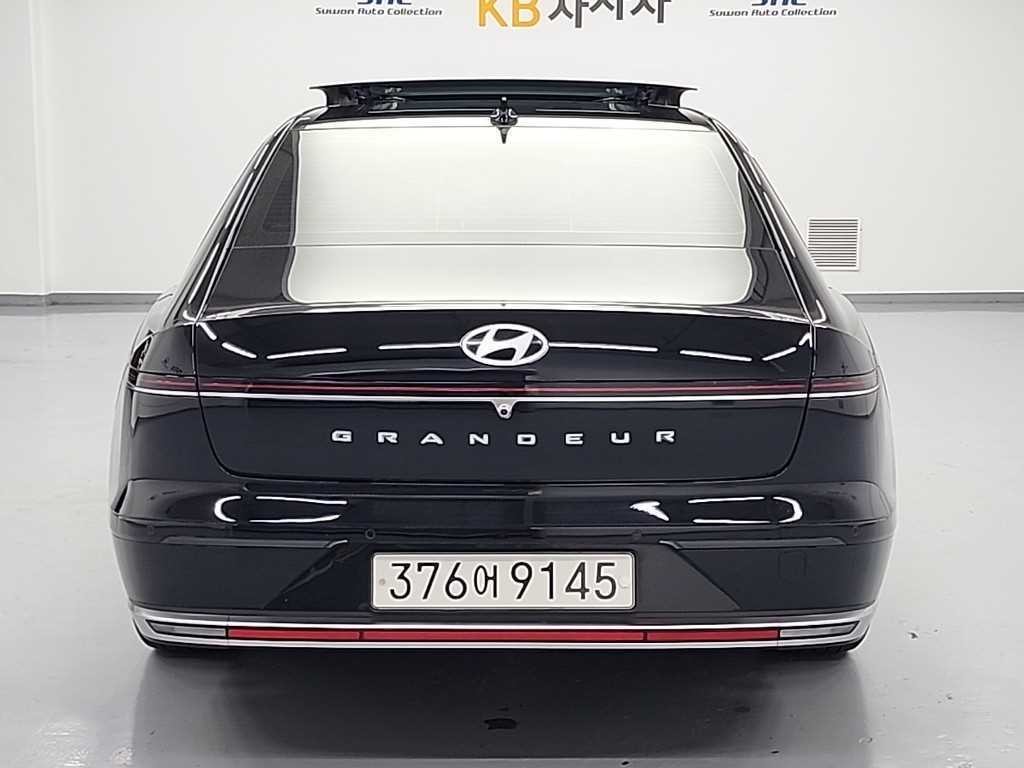 현대 그랜저 그랜저 (GN7) 가솔린 2.5 2WD 프리미엄 이미지 3