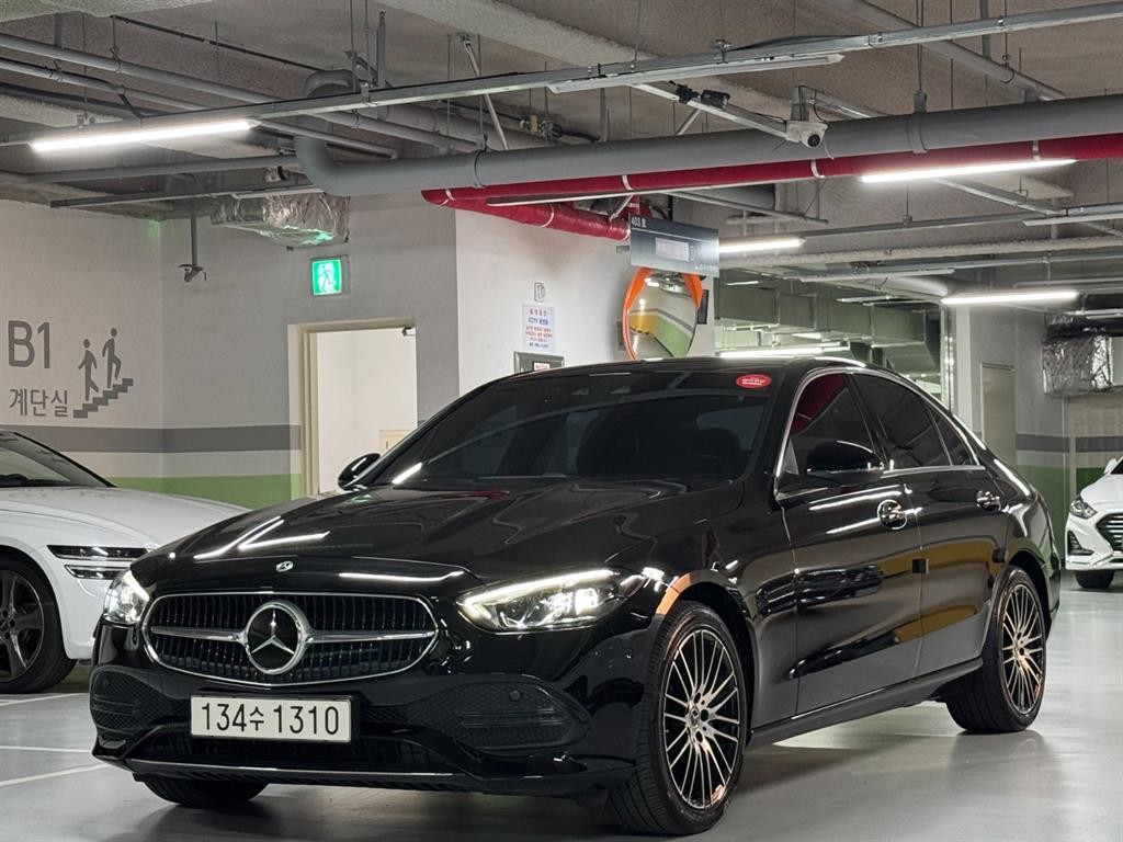 벤츠 C 클래스 C클래스 W206 C200 이미지 1