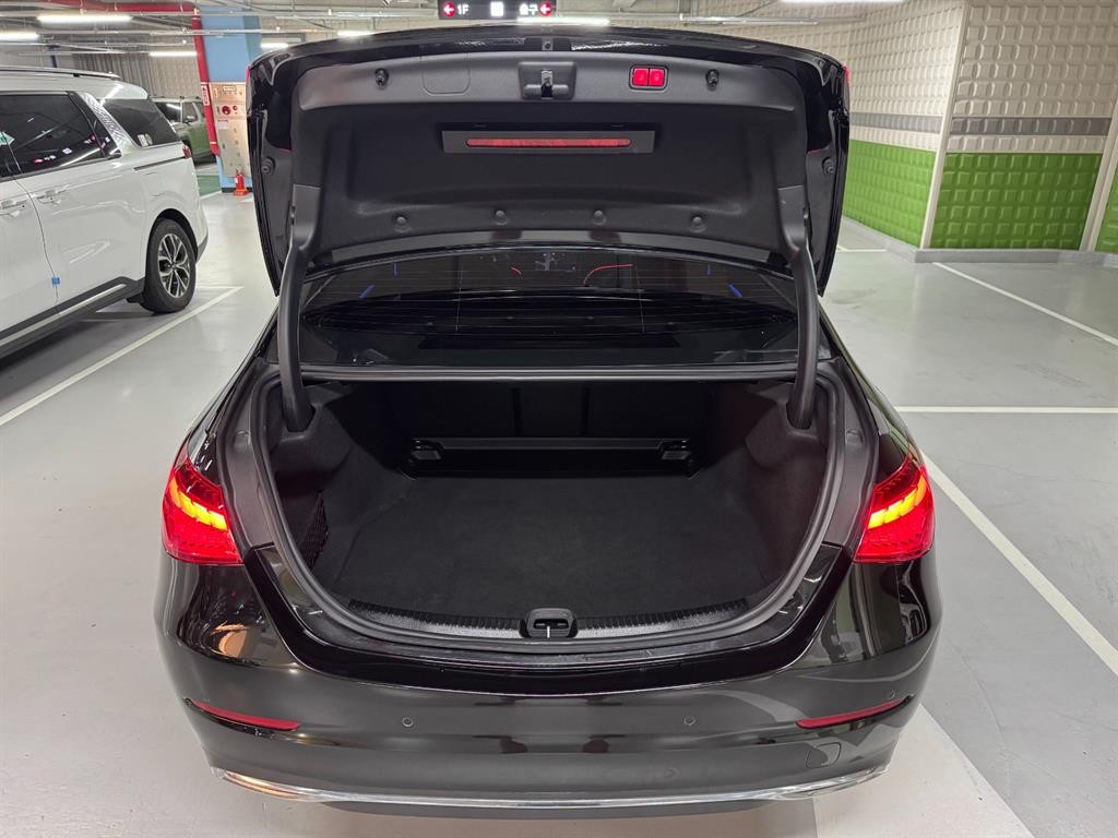 벤츠 C 클래스 C클래스 W206 C200 이미지 5
