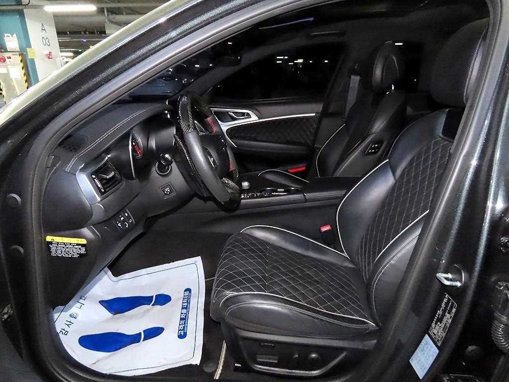 제네시스 G70 3.3T 스포츠 AWD 슈프림 이미지 6