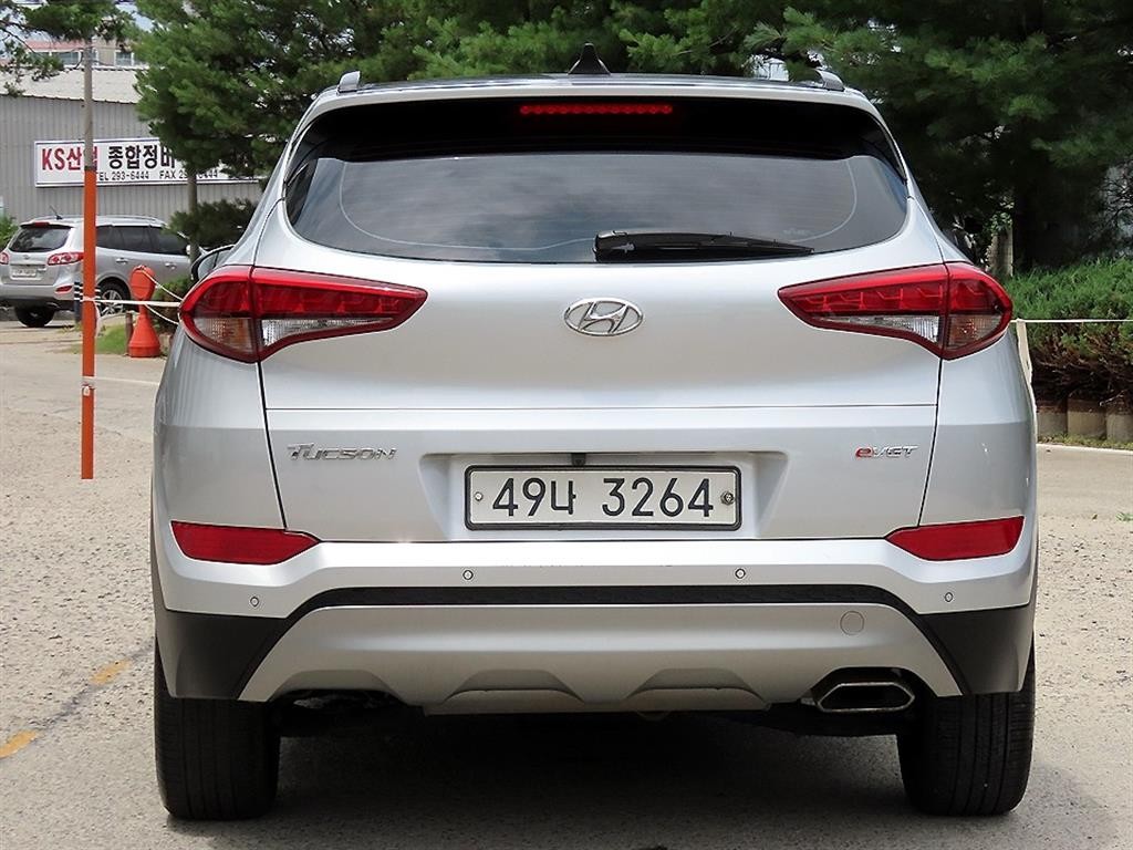 현대 투싼 올뉴투싼 디젤 1.7 2WD 프리미엄 이미지 4